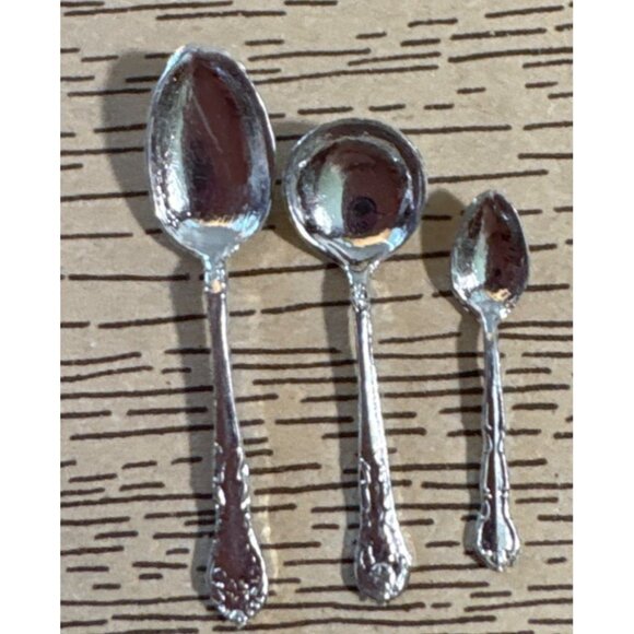 Vtg Marx Little Hostess Set of 6 Silverware Flatware 2 Knives 3 Spoons Fork - Picture 3 of 7